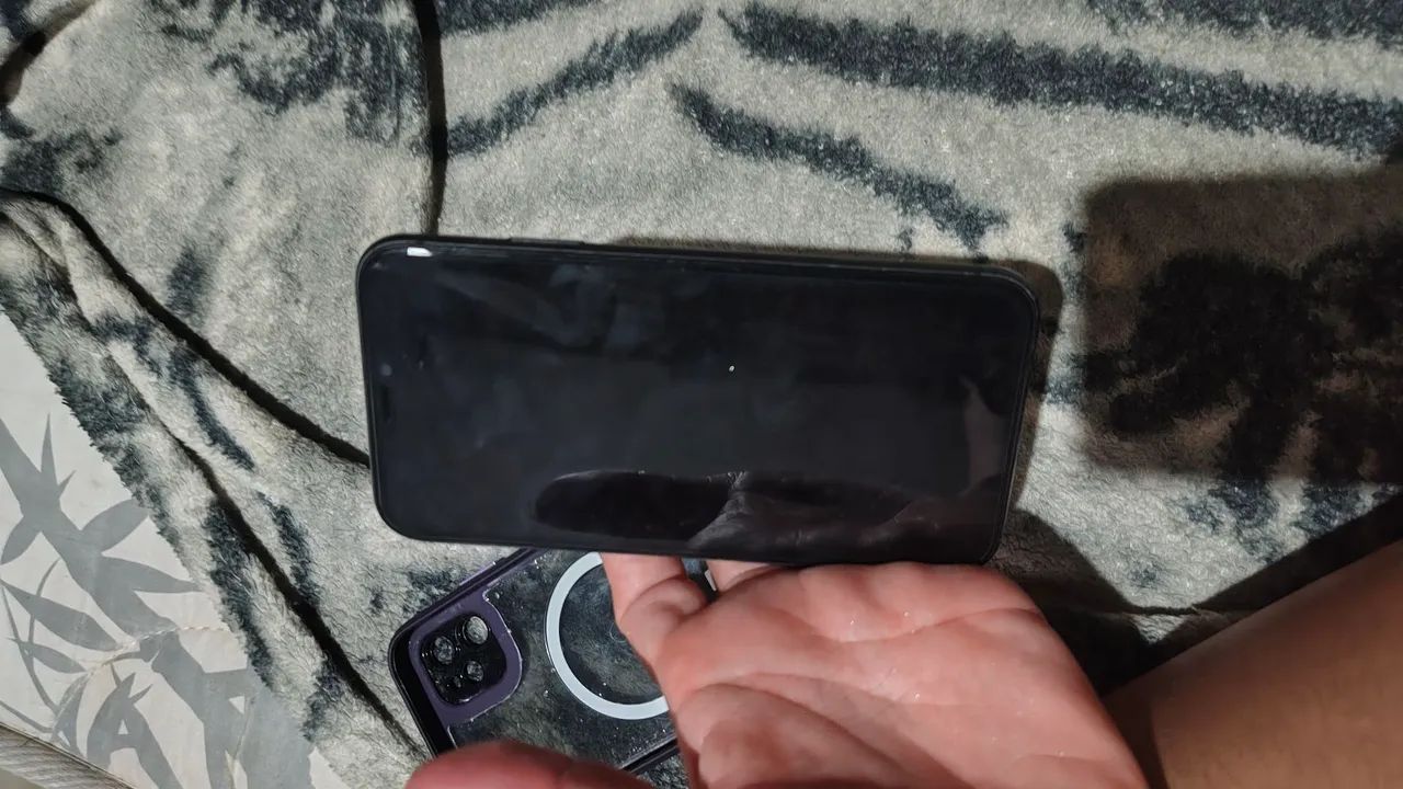 iPhone 11  - Foto 2