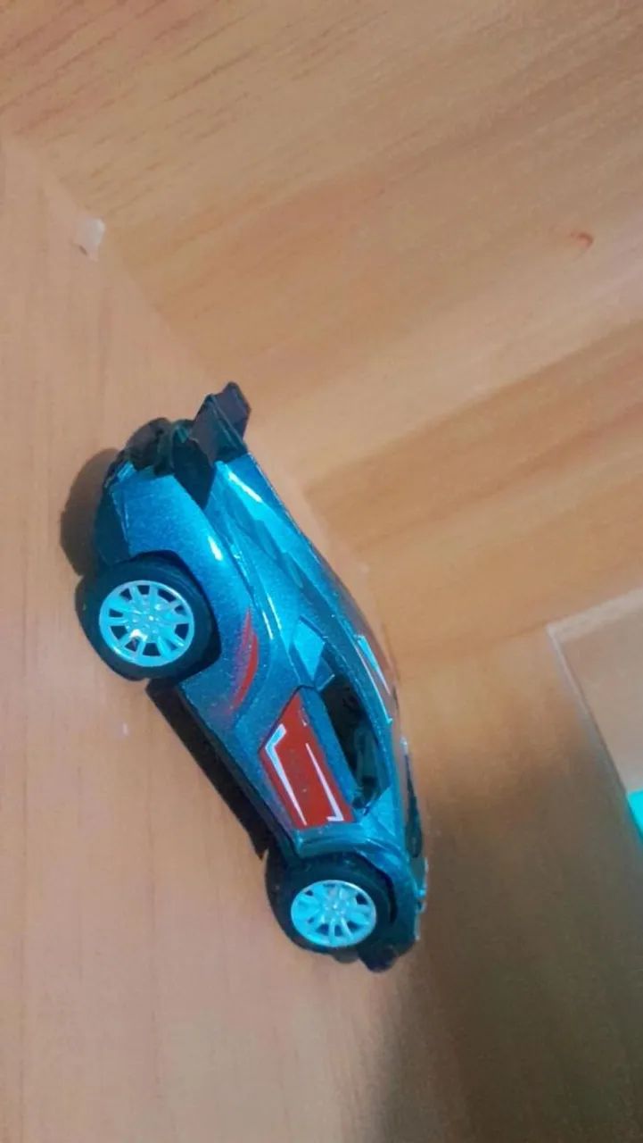 Carro de brinquedo Lamborghini. - Foto 4