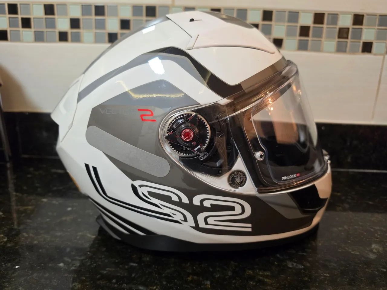 Capacete LS2 FF811 Vector II Metric Branco - Semi Novo - Foto 2