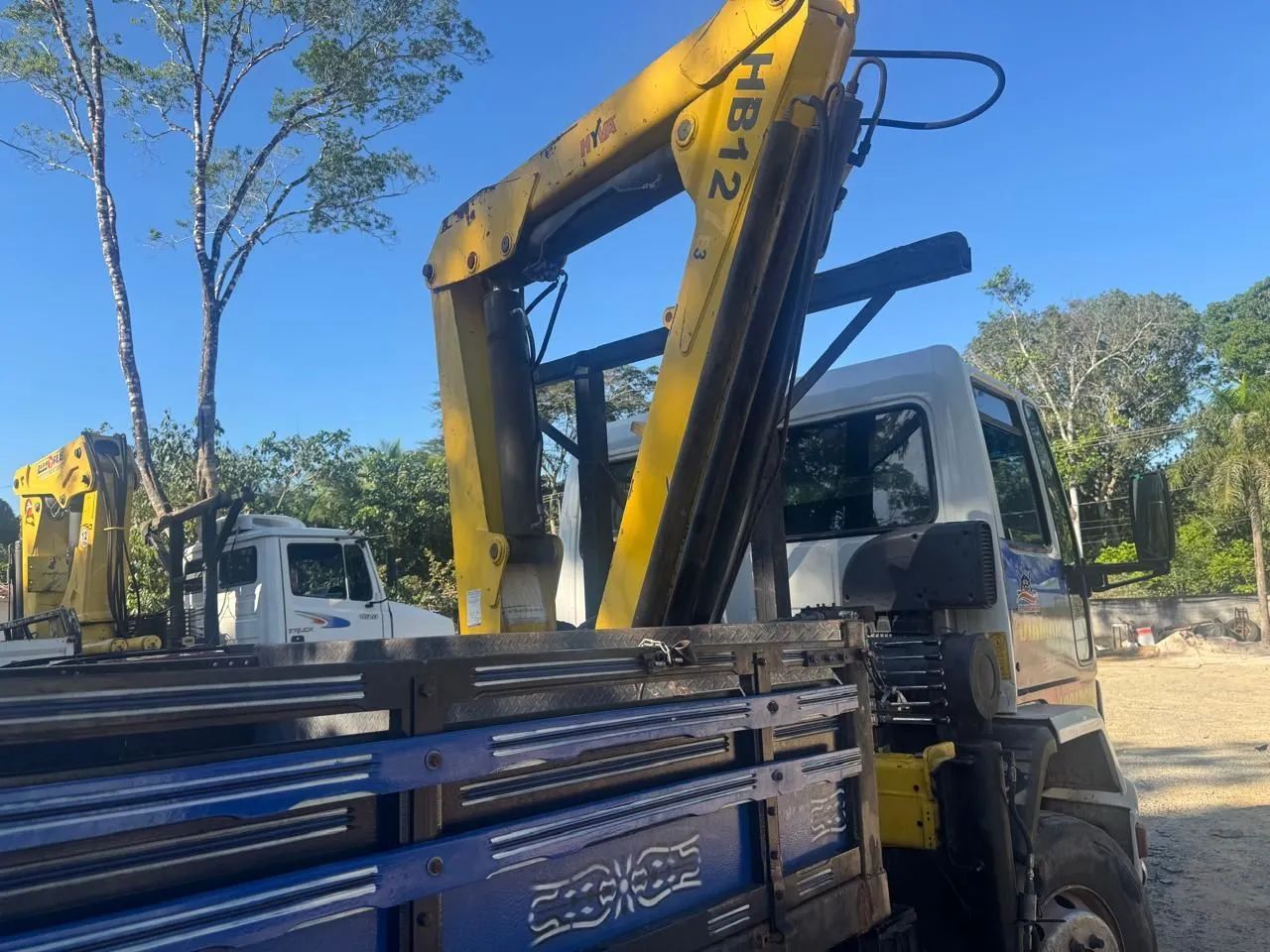 Caminhão Ford Cargo 1317 - Foto 4