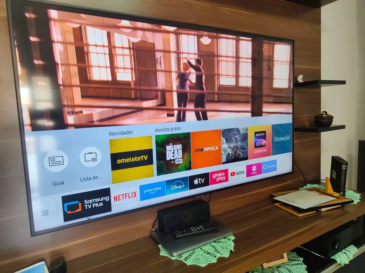 Vendo televisão 65 polegadas Samsung smart 4K 