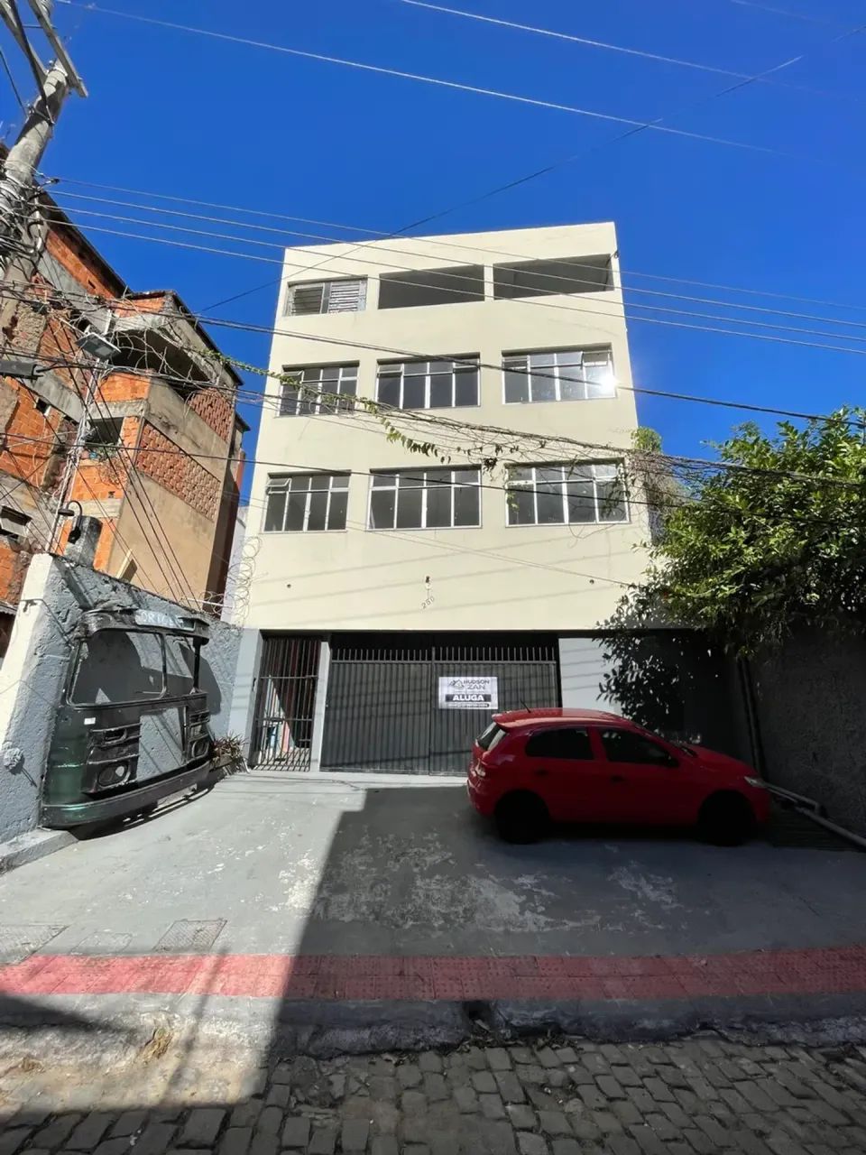 Imóvel para aluguel tem 550 metros quadrados com 10 quartos em Centro - Vitória - ES
