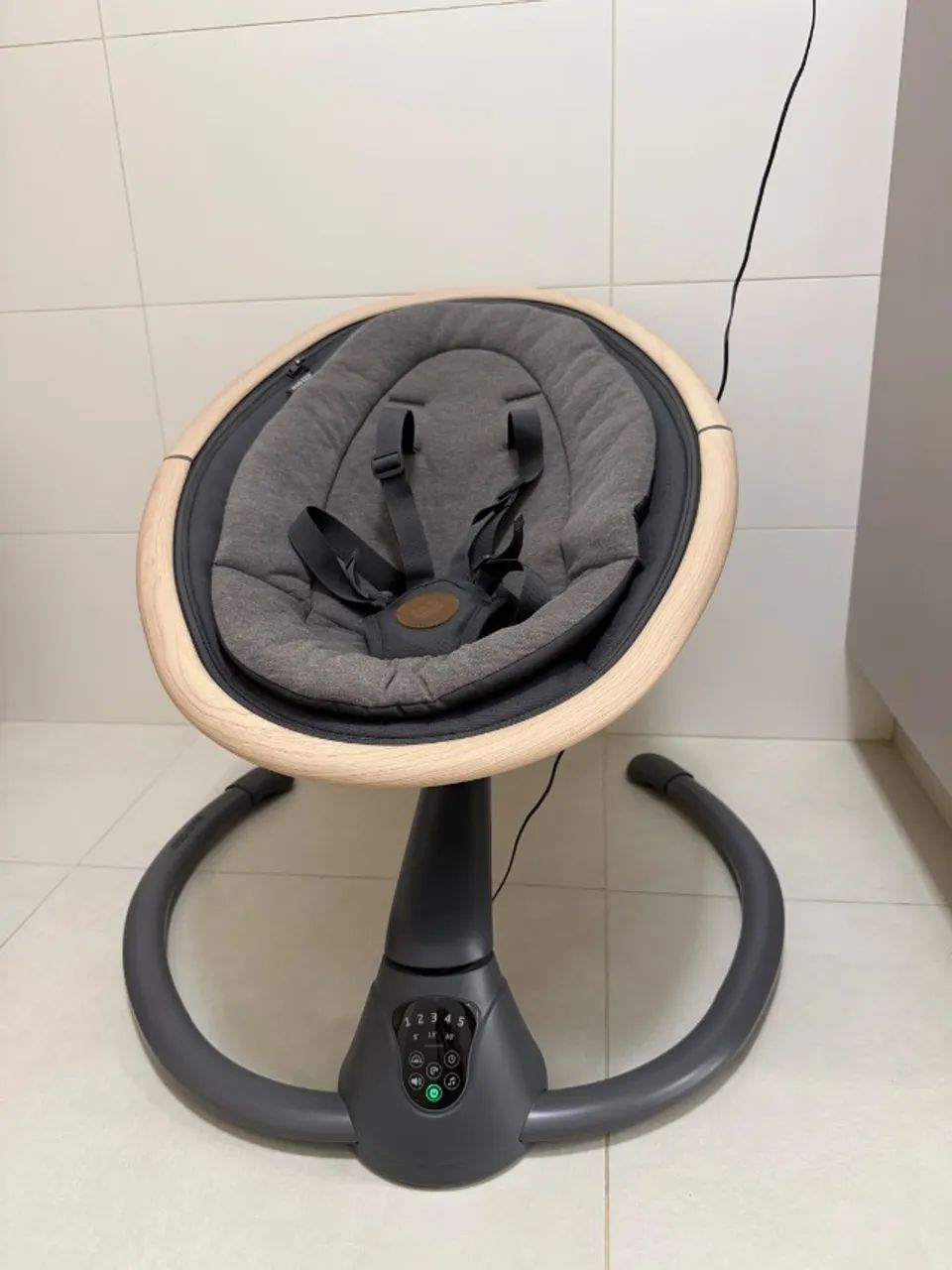 Cadeira de balanço automática Maxi-Cosi Cassia