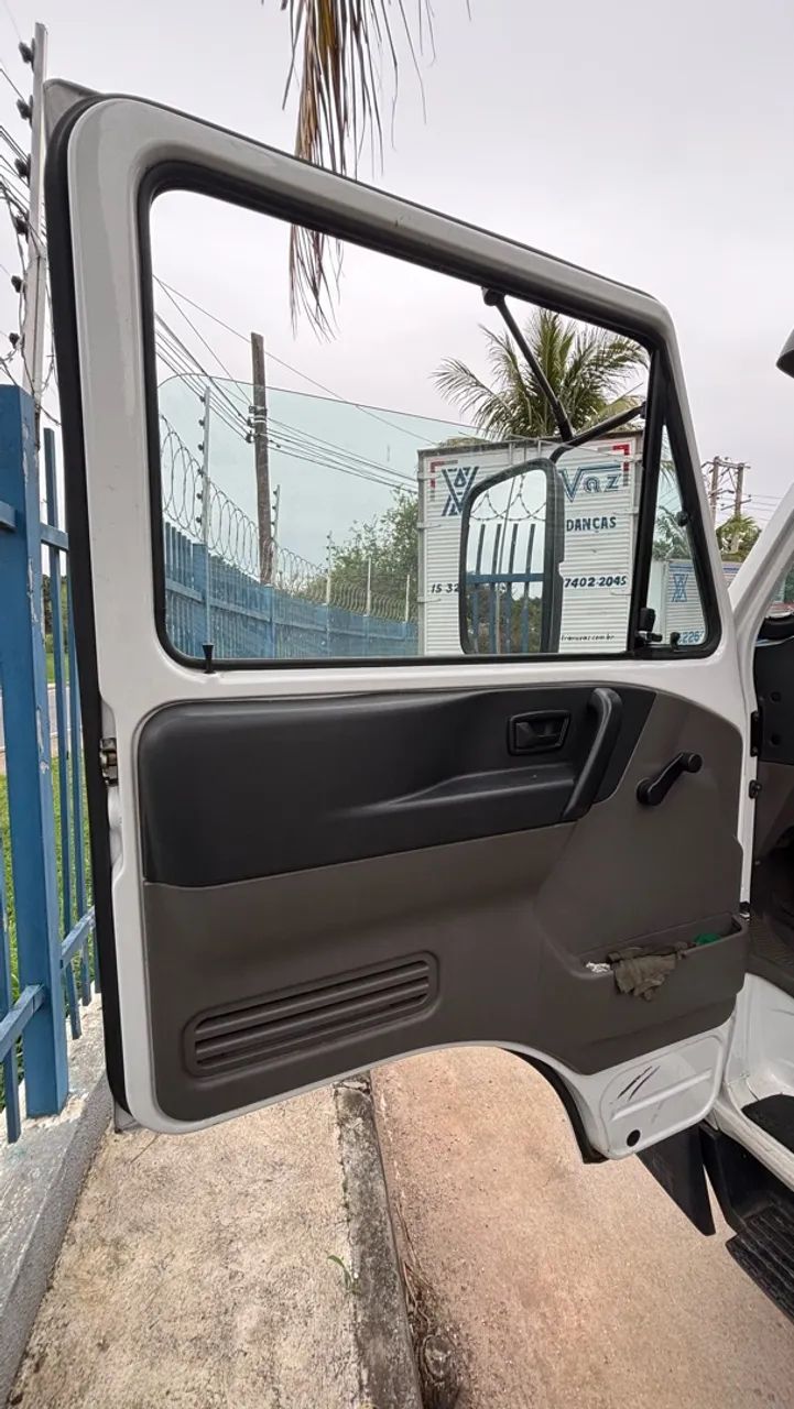 VW 10160 2018 baixo km  - Foto 3