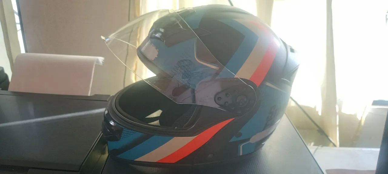 Capacete Robocop  - Foto 4