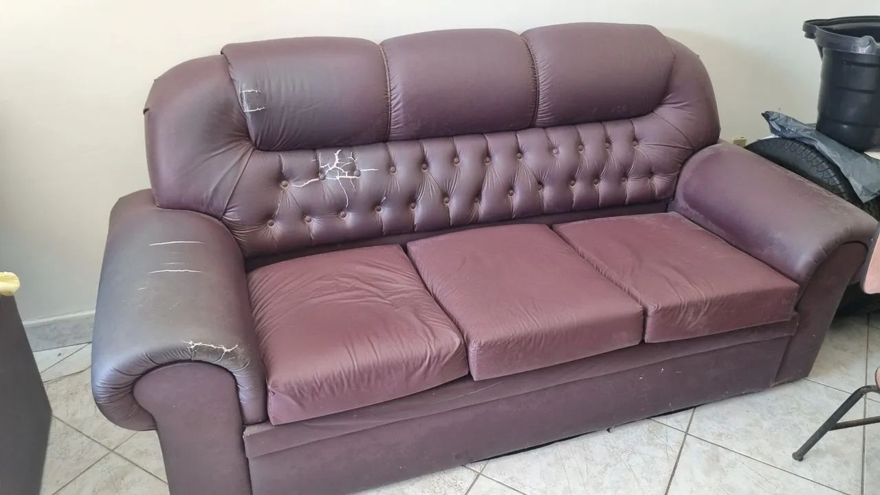 Conjunto de sofá 2 e 3 lugares 