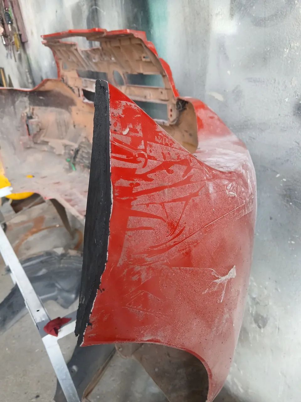 Recuperação de parachoque,pintura  e lanternagem em geral - Foto 5
