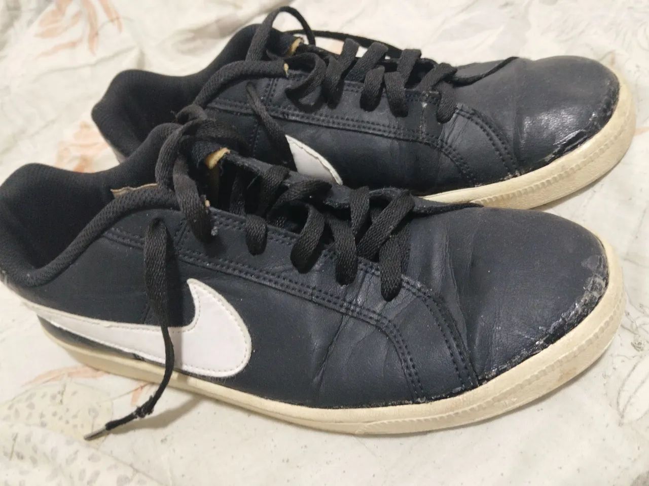 Tênis Nike Royale 
