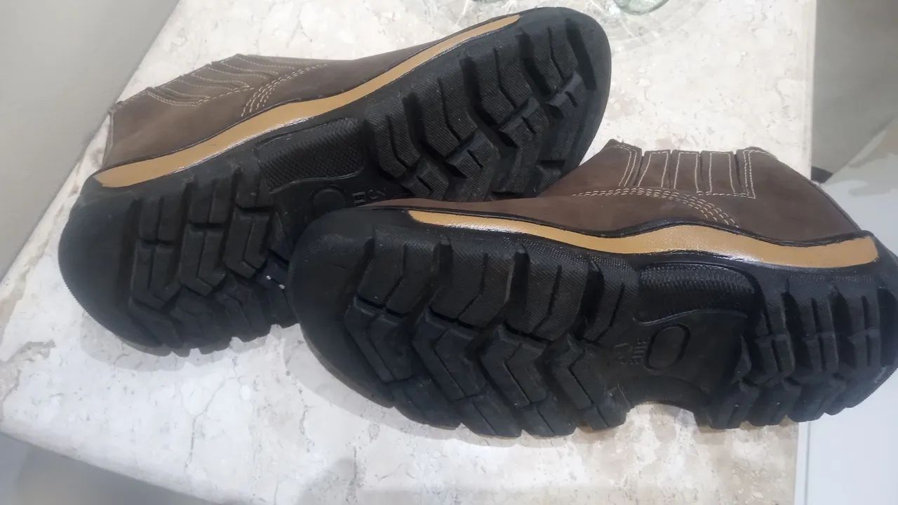 Vendo bota marca Elite N 39 - Foto 2