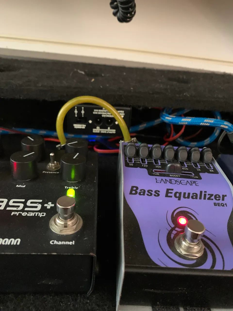 Pedalboard Handmade com entrada e saída de áudio  - Foto 2