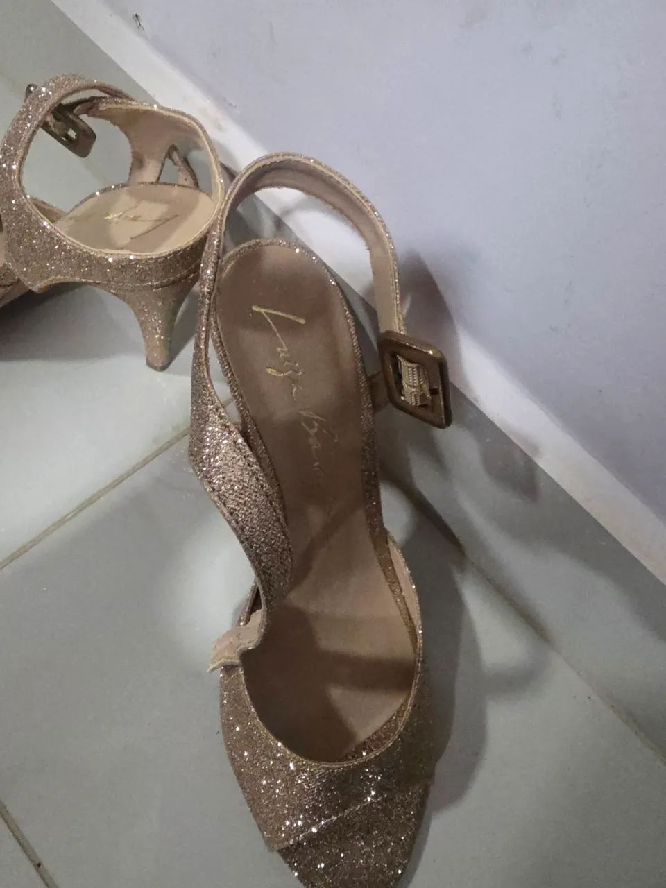 Sandália luiza barcelos nunca usada - Foto 4