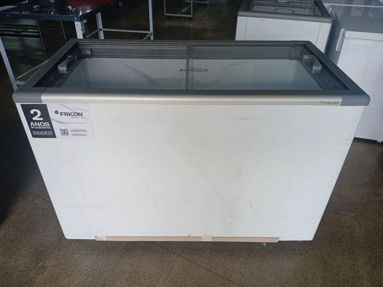 Freezer Horizontal portas de Vidro 411 Litros Dupla Ação 