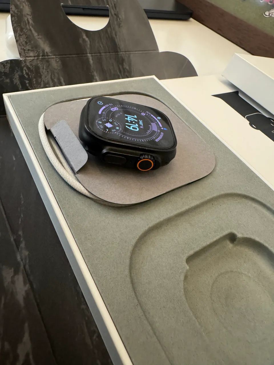 Apple Watch Ultra 2 - Foto 3