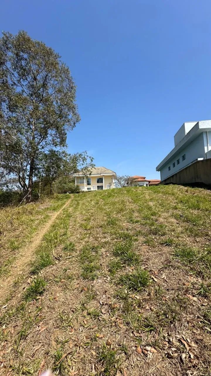 LINDO TERRENO EM CONCOMINIO