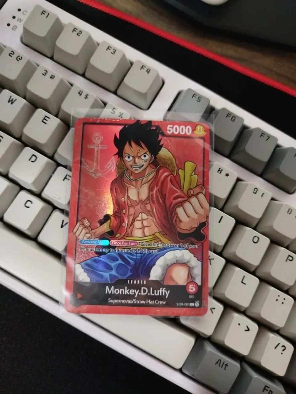 CARD ONE PIECE - MONKEY D. LUFFY (ST01-001) - Foto 2