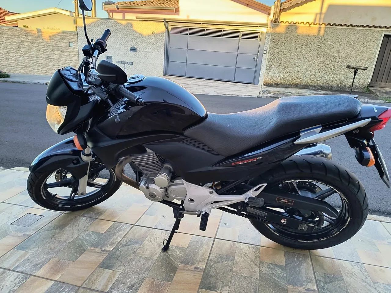 Vendo CB300 R 2012 - Foto 2