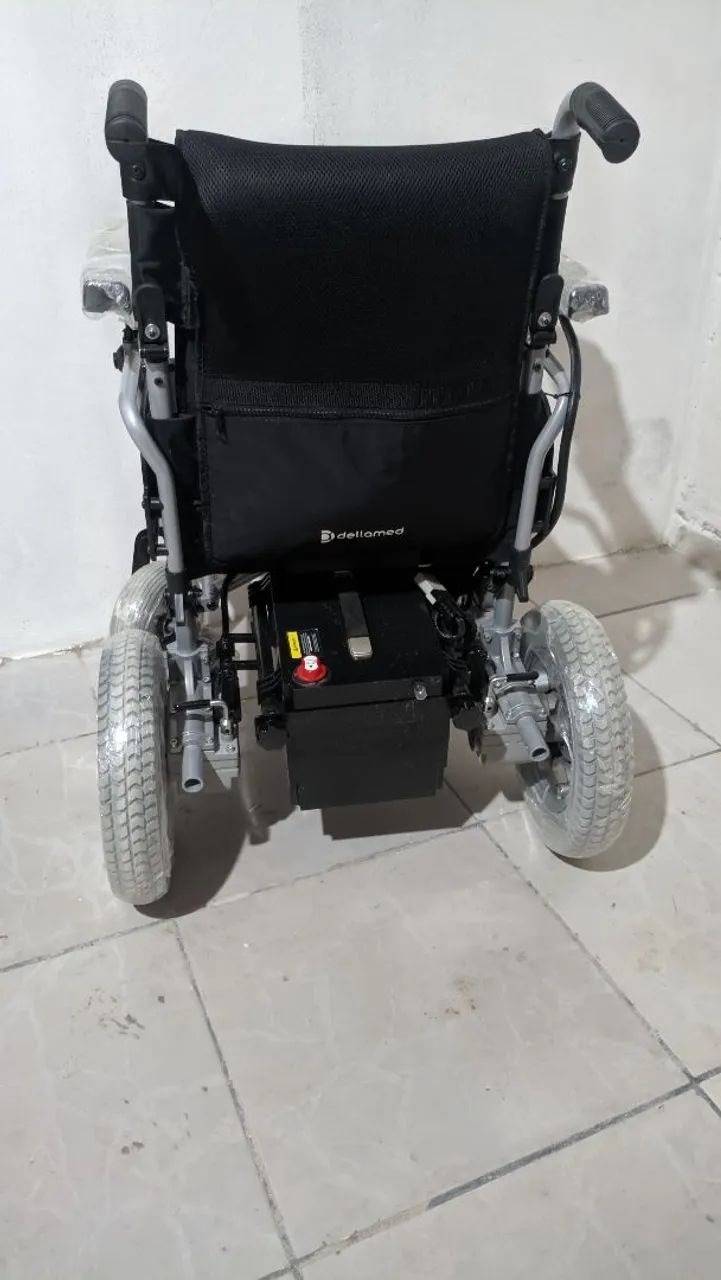 Cadeira de Rodas Dellamed D1000 - Foto 4