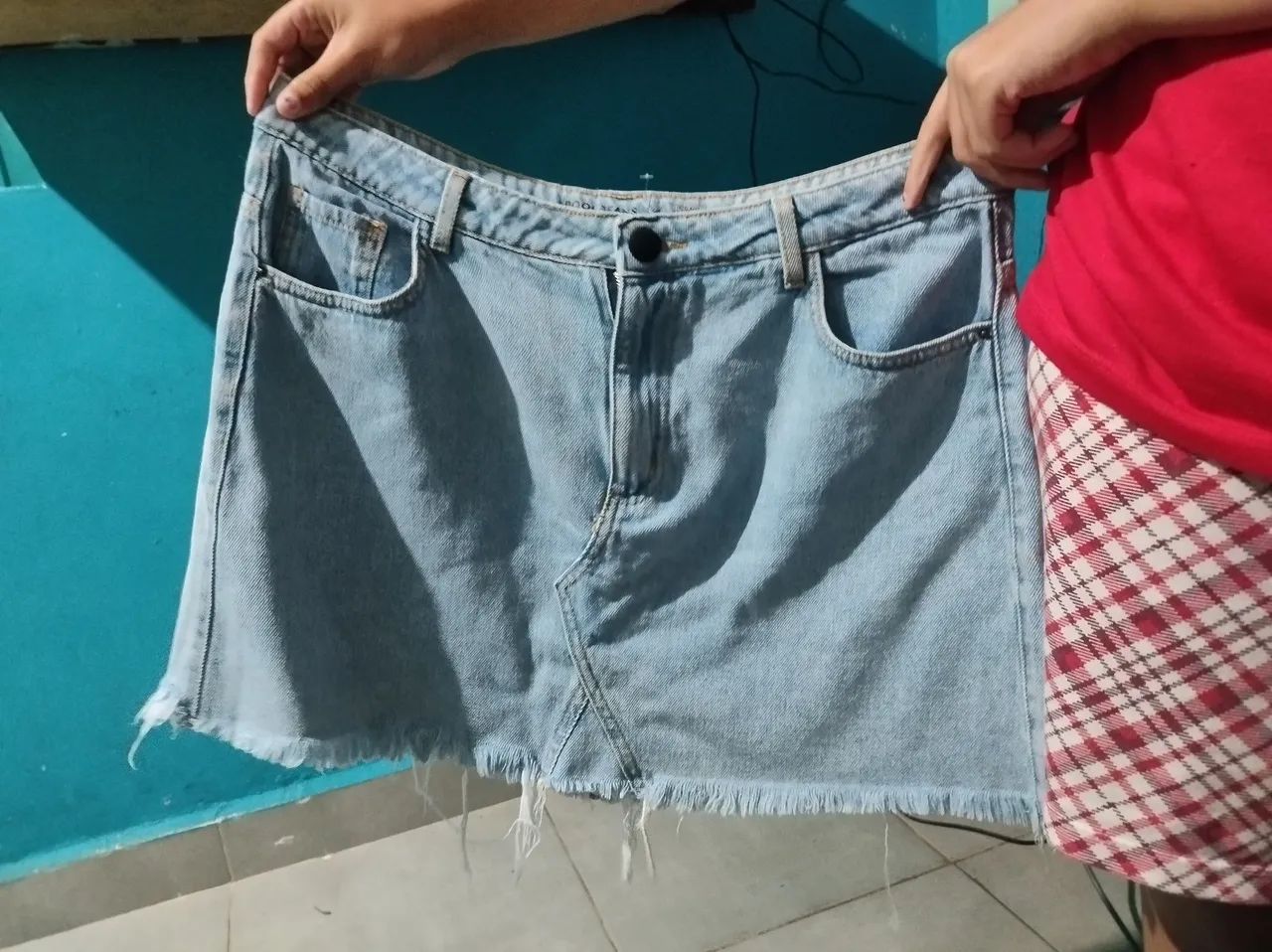 Vende se saia nova linda
