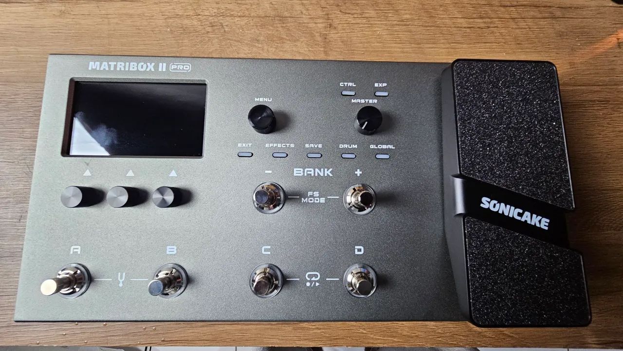 Pedaleira Guitarra Matribox 2 Pro *Nova, sem uso!  - Foto 3