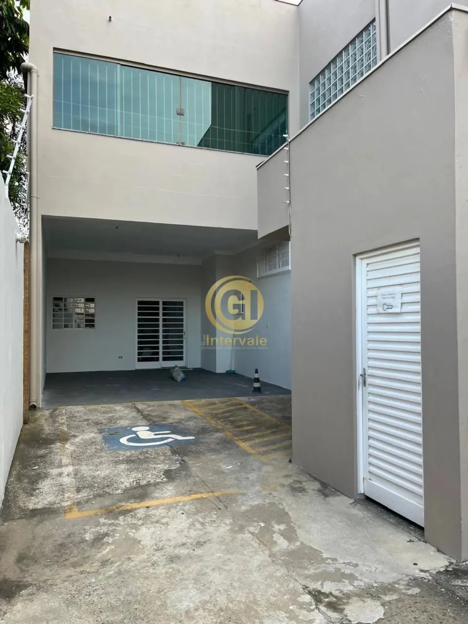 CASA COMERCIAL PARA LOCAÇÃO NO CENTRO DE JACAREI - Foto 4