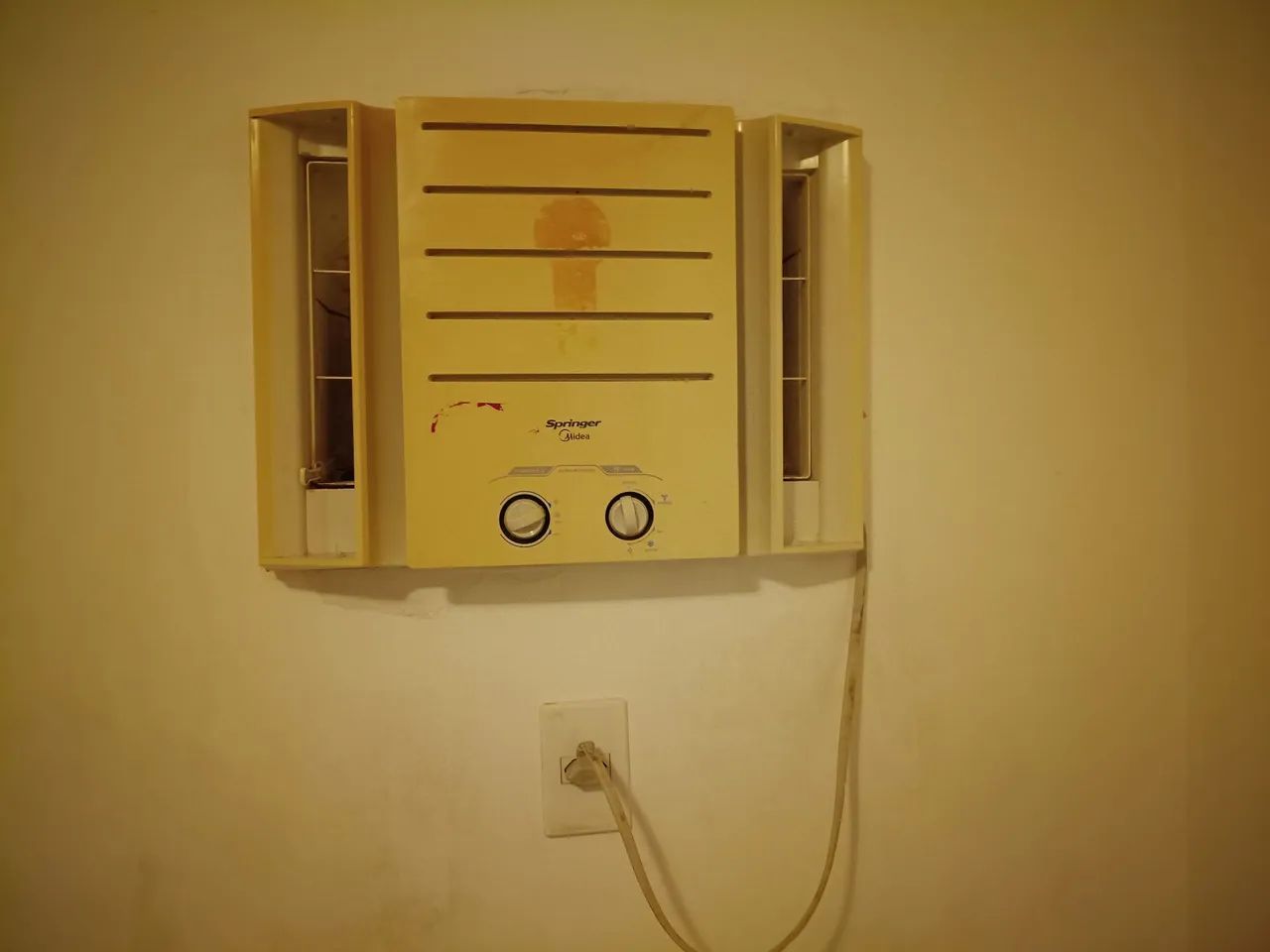 Ar condicionado de parede 7000 BTU
