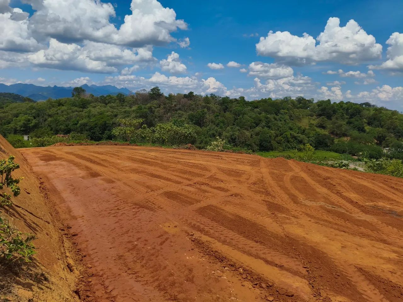 Terreno em Xerém 4 mil m2 aceito veículo  - Foto 5