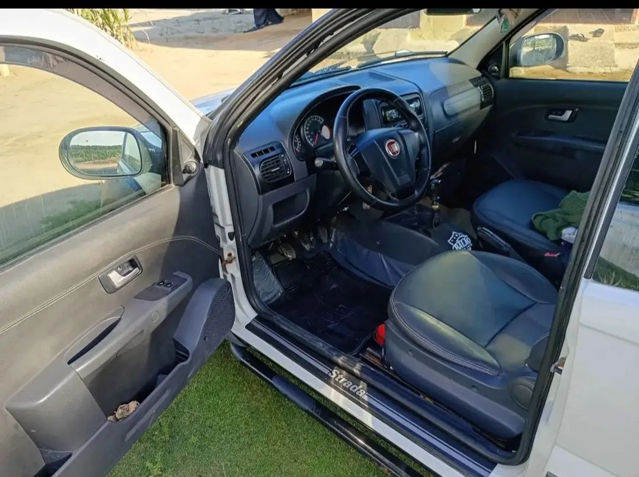Fiat Strada Working 1.4 MPI Fire Flex 8V CD 2015 - Foto 3