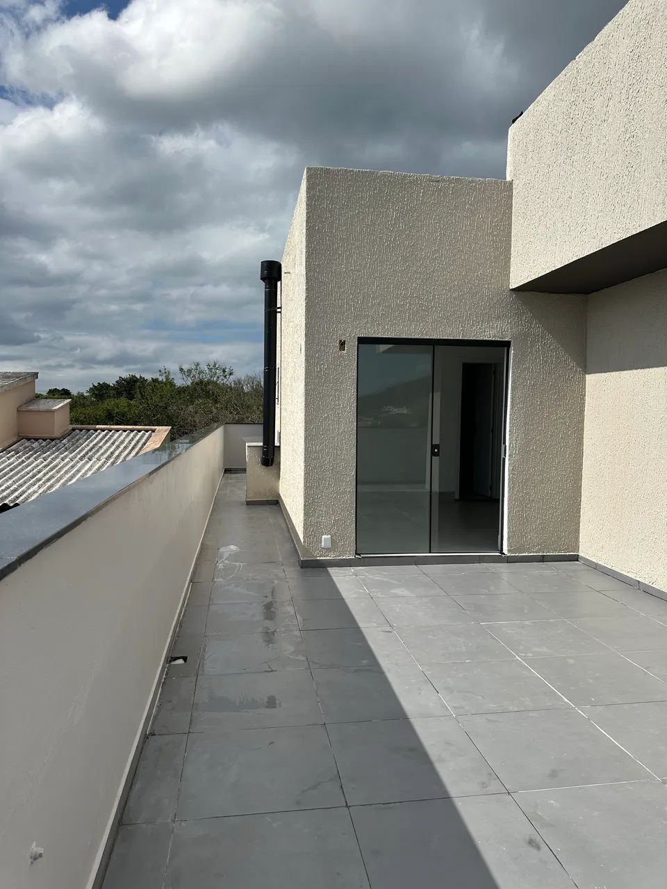 Linda Cobertura Nova no início do Ribeirão da Ilha e divisa com o Campeche  - Foto 5