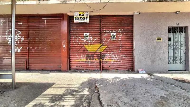EXCELENTE LOJA DE FRENTE DE RUA PRÓXIMO AO MUNDIAL