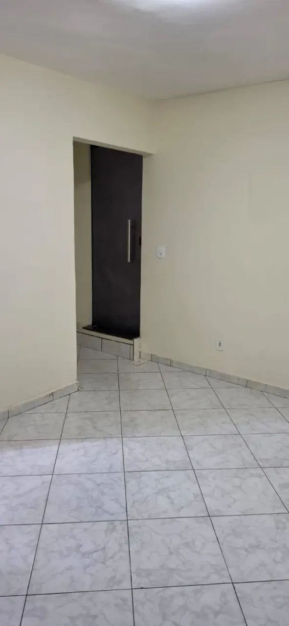 ALUGA-SE ÓTIMO APARTAMENTO - Foto 3