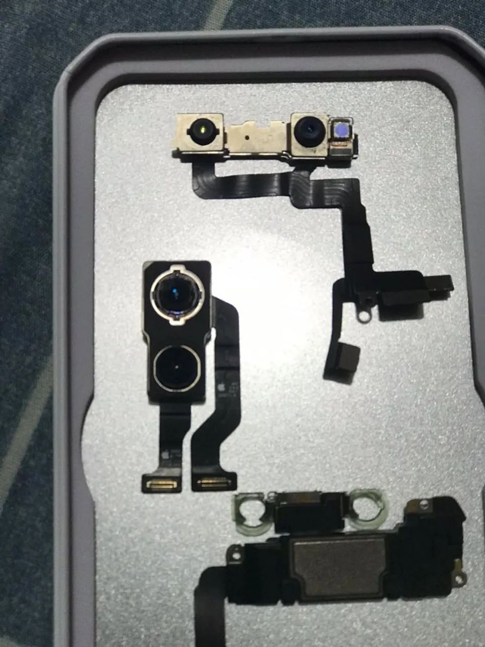 Câmeras e Auricular IPHONE 11 - Foto 3