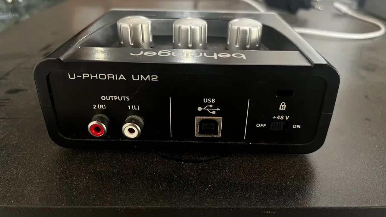 Interface de audio Behringer  - Foto 3