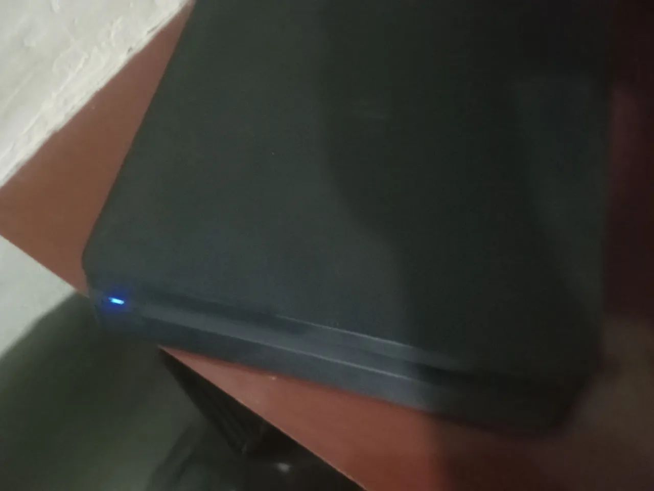 Ps4 com dois controles  - Foto 3