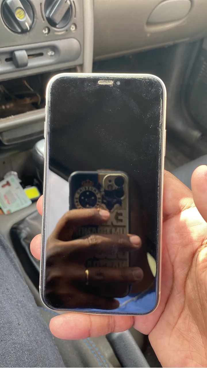 iPhone XR - 128 GB  - Foto 2