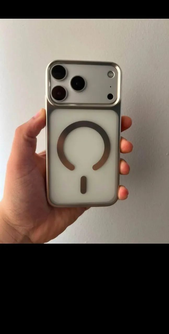 iPhone 11 na carcaça do 17 pro  - Foto 5
