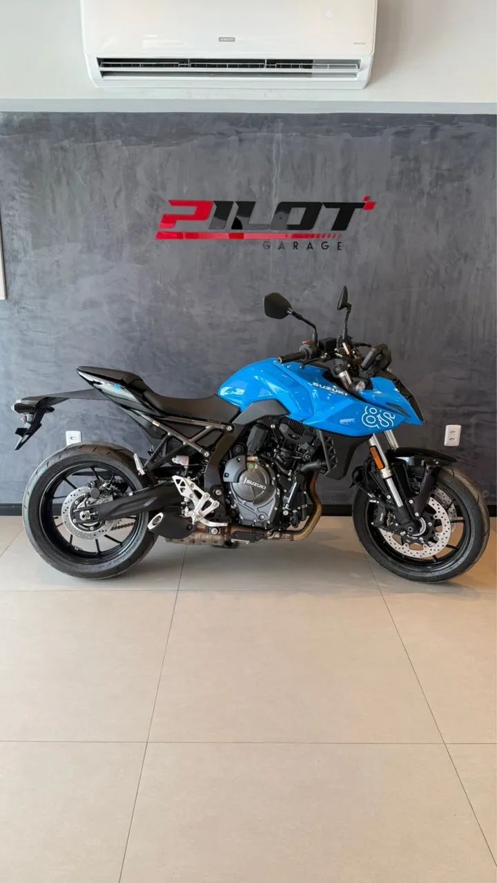 SUZUKI GSX-8S 2027 ZERO KM
