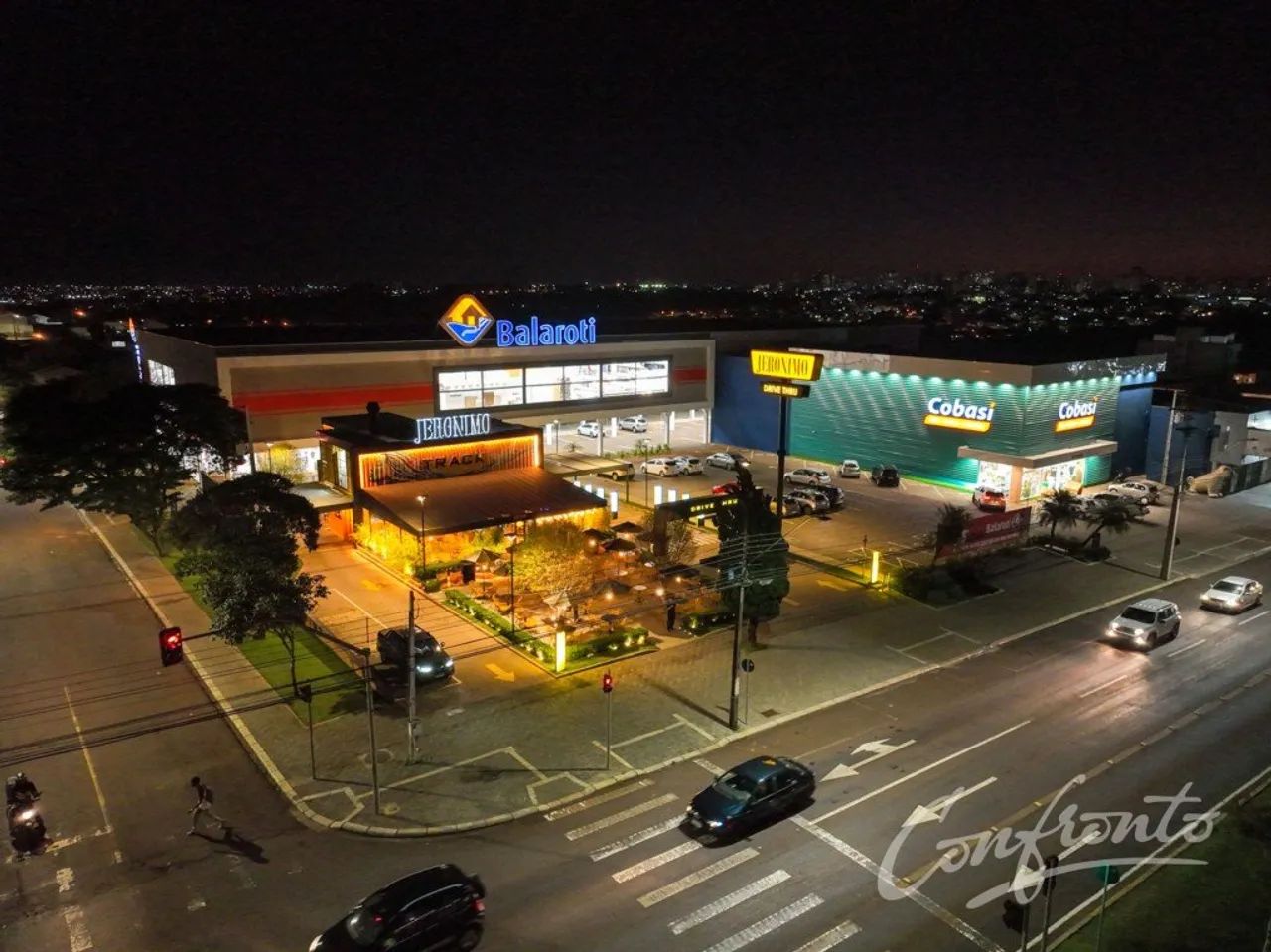 Avenida Brasil Street Center