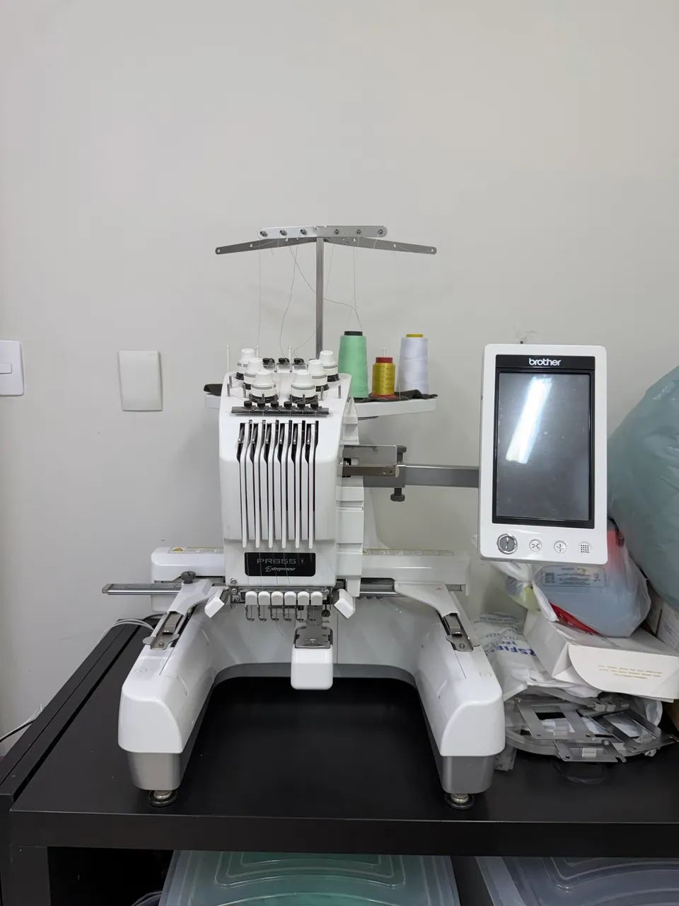 Bordadeira Profissional Brother PR655 entrepreneur - Equipamentos