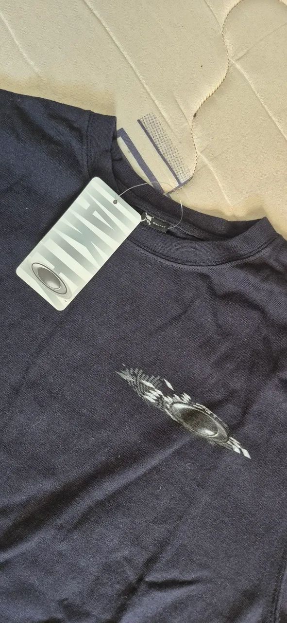 Camiseta Oakley (Jap ão) - Foto 2