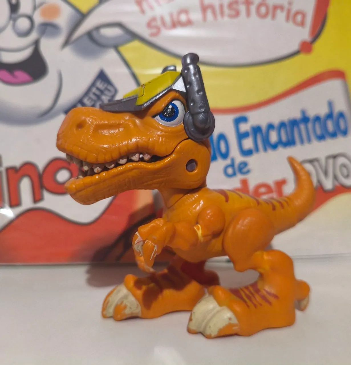 Boneco Dinossauro Laranja 