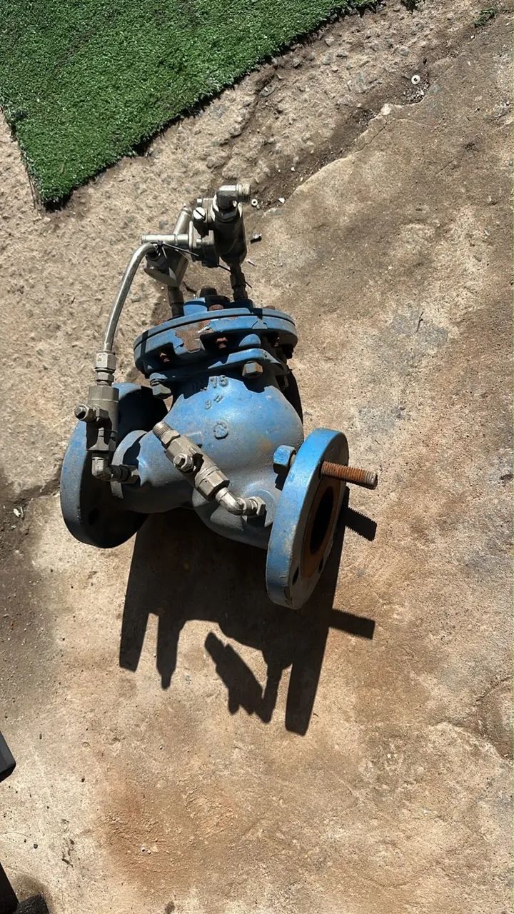 Válvula  controladora dn200 