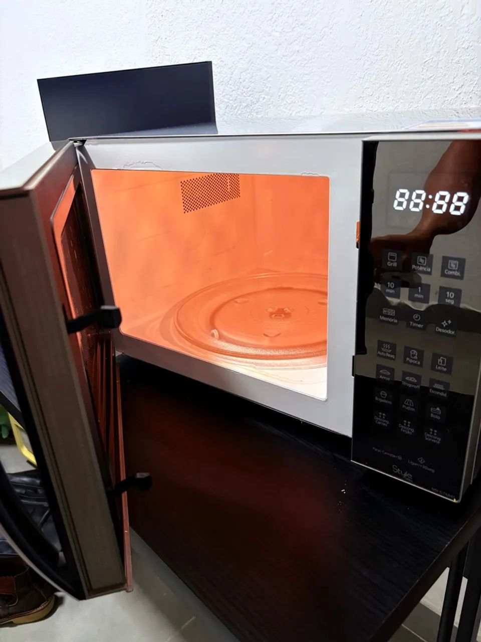 Microondas Panasonic 31 litros  - Foto 2
