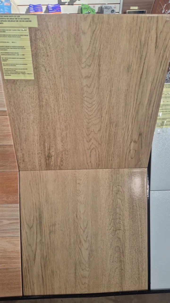 Piso 54x54 madeira