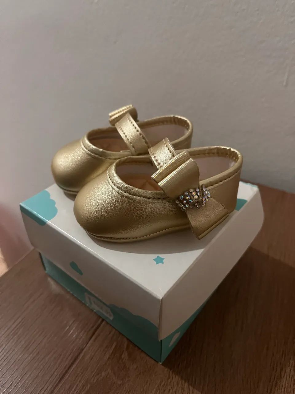 Sapato de bebê menina