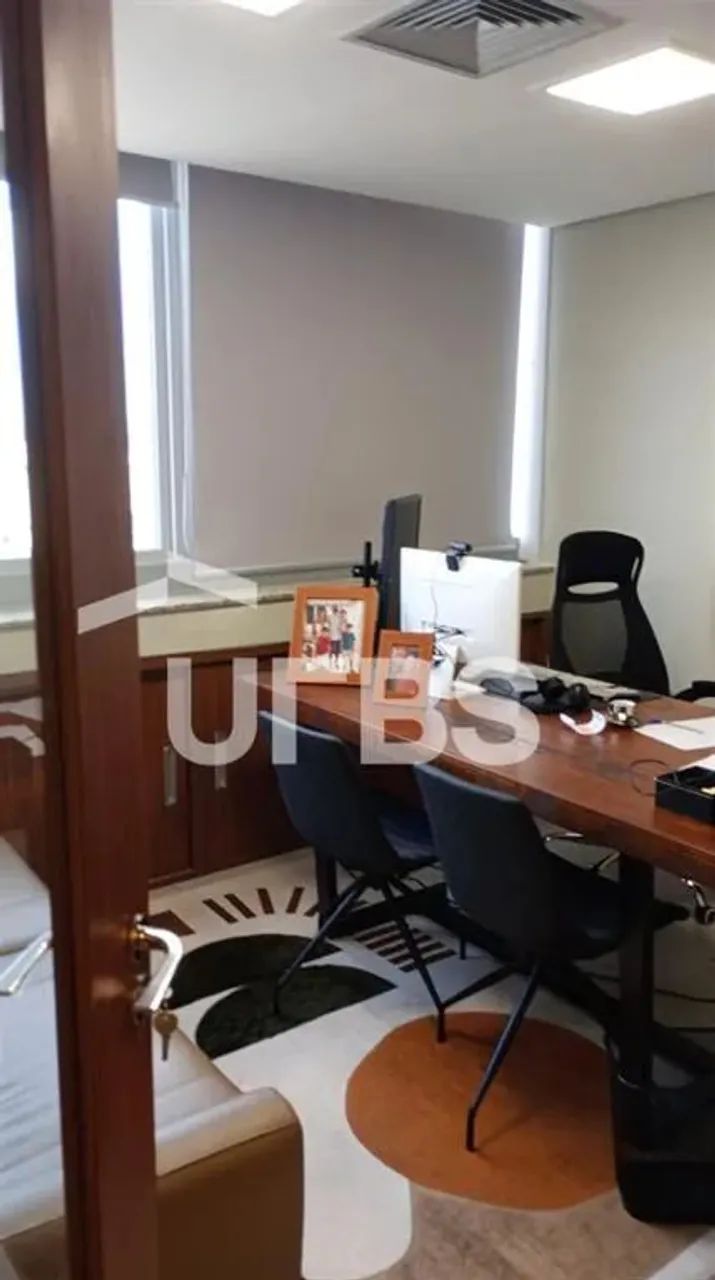 Oportunidade Única! Sala Comerciais com Vista Panorâmica no Órion Business Health Complex - Foto 4