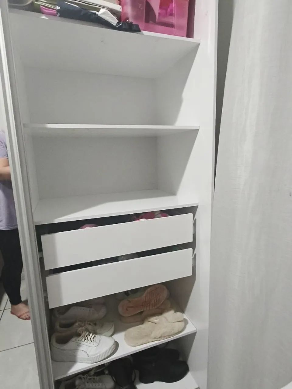 Guarda roupas com espelho  - Foto 2
