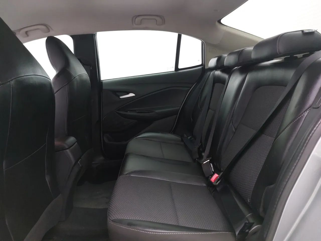 Chevrolet Onix Hatch LTZ 1.0 12V TB Flex Aut. 5P, foto 17 de 18