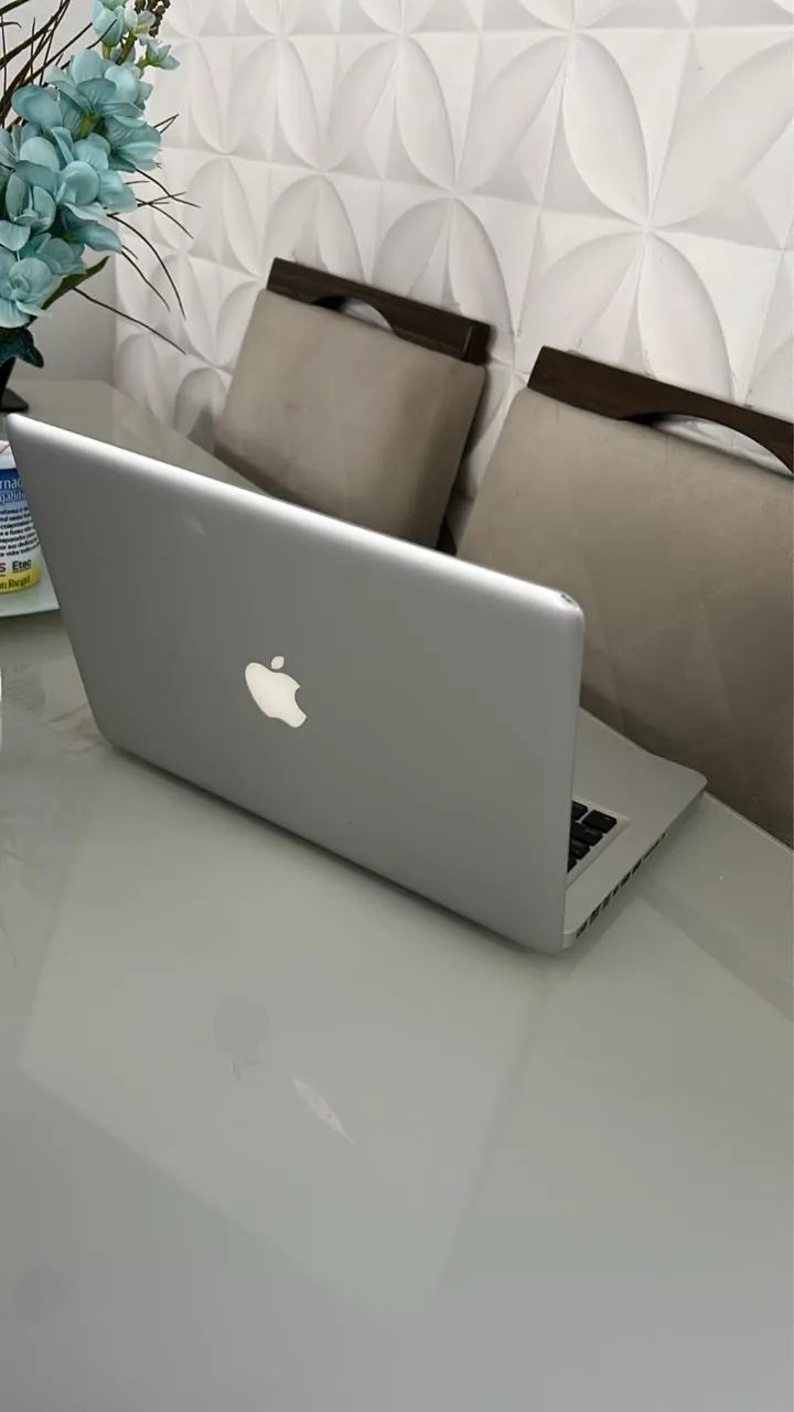 MacBook Pro 13 - 2011 (Bem cuidado)