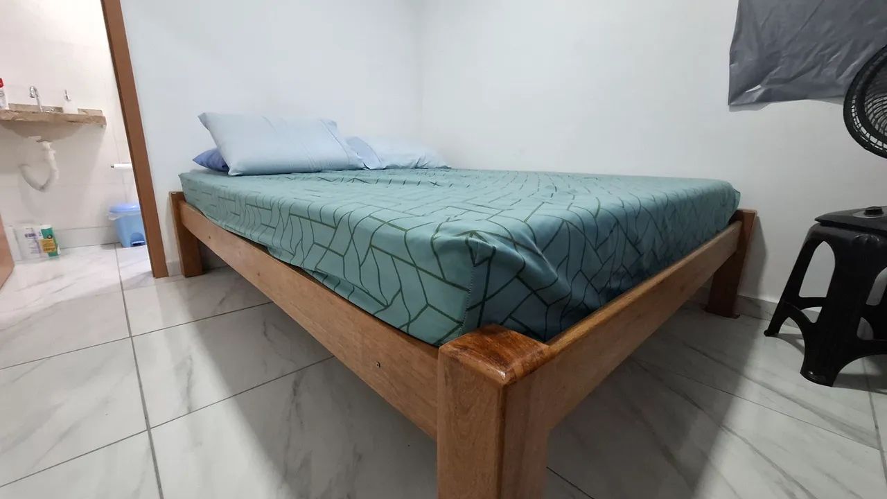 Cama Queen madeira maciça  - Foto 3