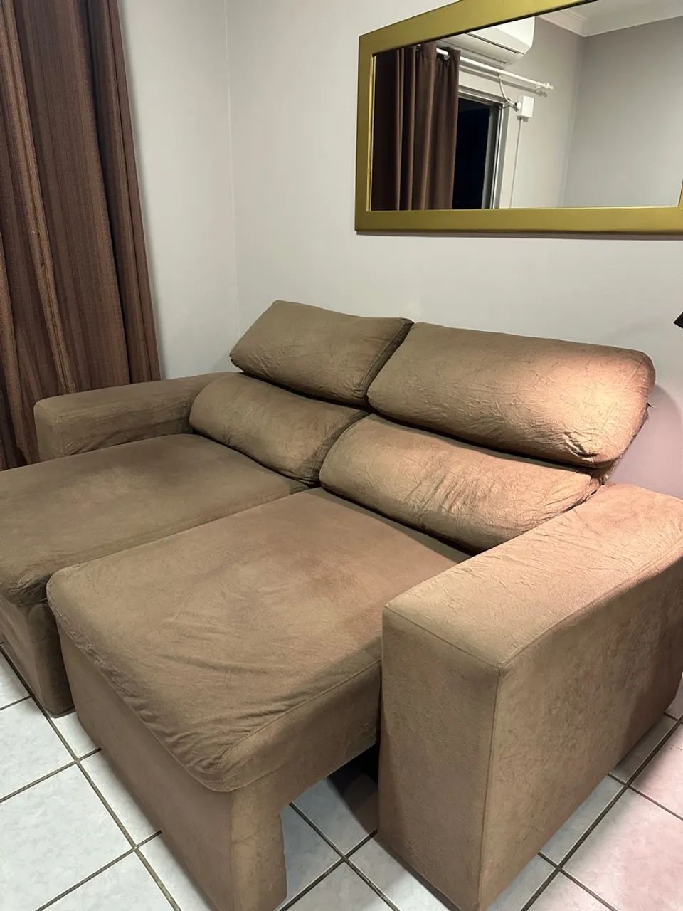 Sofá retrátil - bom estado - 2 lugares  - Foto 5